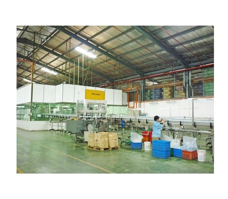 1000 BPH Botella de PET Completa Planta de producción de agua pura con una precisión de llenado del 99%