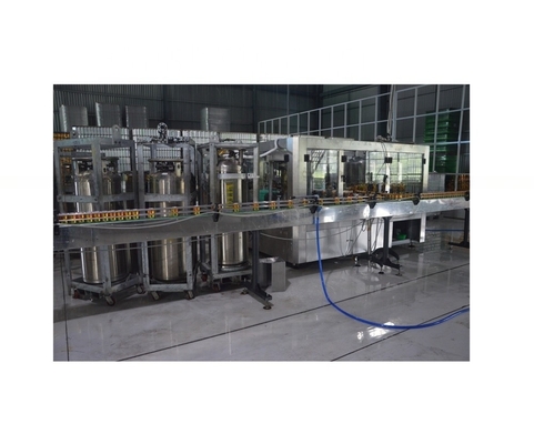 Línea de producción de bebidas carbonatadas de 40*20*5m Línea de llenado de latas de aluminio