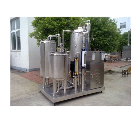 2150*1700*2300 Mezcladora de bebidas carbonatadas Cola CO2 Mezcladora con tecnología avanzada
