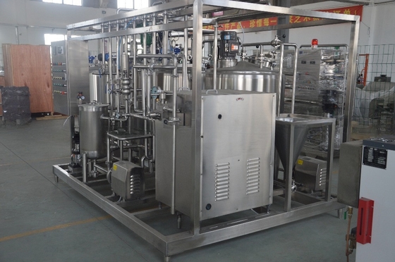 Línea de producción de helados a pequeña escala de 300L/h para granjas sin igual y rendimiento