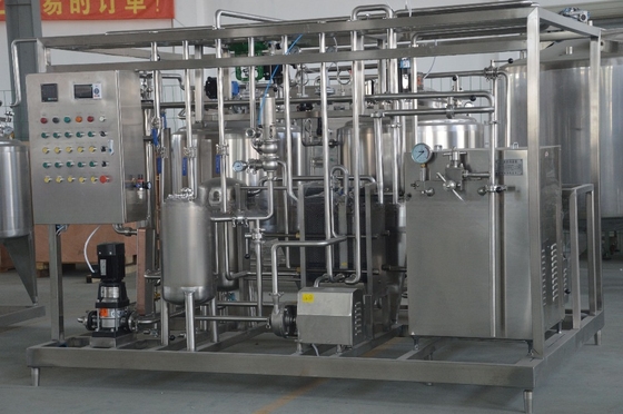 Línea de producción de helados a pequeña escala de 300L/h para granjas sin igual y rendimiento
