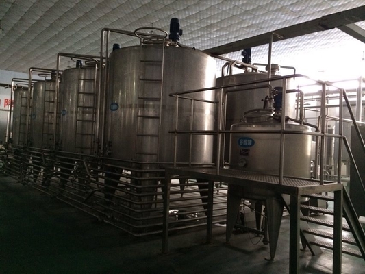 380V/440V Línea de producción de leche láctea de 2000L/H totalmente automática con servicio de instalación