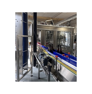 Planta de llenado de cerveza de botellas de vidrio de 30000BPH para una precisión de llenado constante y precisa
