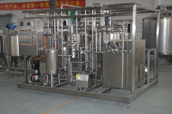 Diseño compacto 8000KG Industrial Mini Escala 200L/H Procesamiento de helados con sabor