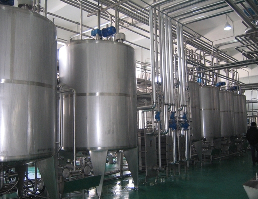 Línea de procesamiento de leche 2000L UHT La solución perfecta para la producción de leche a gran escala