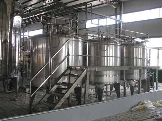 Línea de procesamiento de jugo de frutas de 1000L/H con embalaje en cartón de bolsas de botella Voltado 220/380/440V