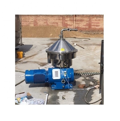 500 KG Capacidad 1000L/H Separador de crema de leche con limpieza automática 2200*1350*1150mm