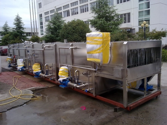 2.2KW túnel de enfriamiento para la pasteurización y refrigeración de las latas de mermelada de frutas en el procesamiento de jugos