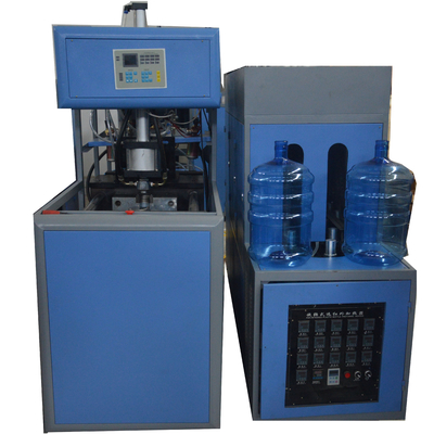 Máquina semiautomática para moldear botellas de agua PET de 5 galones para el procesamiento de plásticos