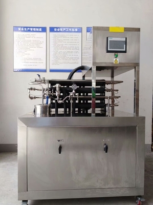 Mini Laboratorio UHT Esterilizador Plantas de producción de leche con 1800*800*1200mm tamaño