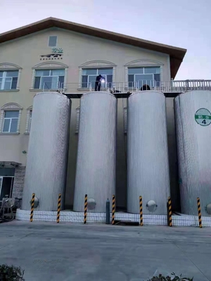 Tanque de almacenamiento de leche de gran capacidad de 5000L para granjas fabricado con leche de gallo y leche de caballo