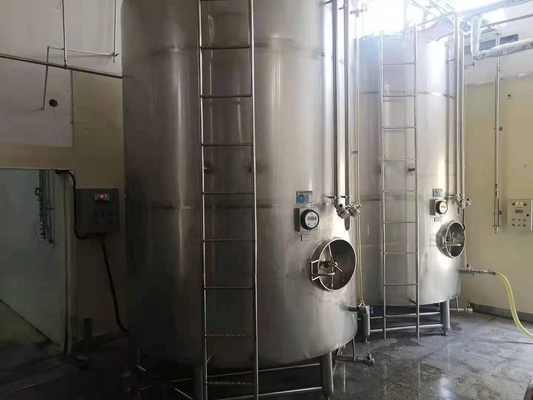 Tanque de almacenamiento de leche de gran capacidad de 5000L para granjas fabricado con leche de gallo y leche de caballo