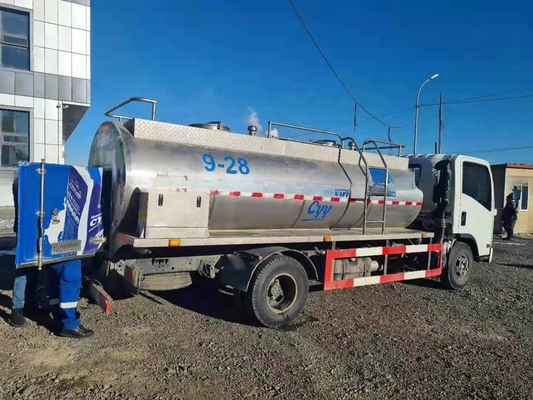 Tanque de almacenamiento de leche de gran capacidad para productos lácteos 380V / 3PH / 50HZ o personalizado