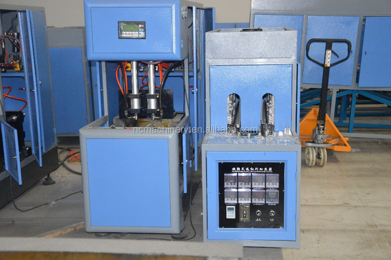 Equipo de soplado automático de botellas con fuerza de sujeción de 35kN y altura máxima de la botella 380 mm