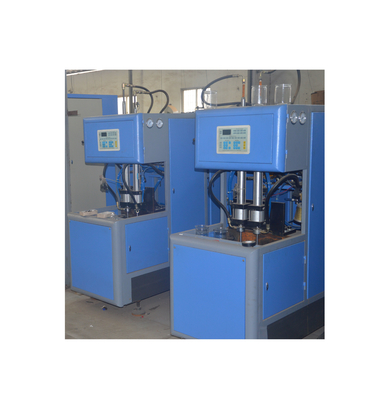 Máquina de moldeo de botellas de plástico semiautomáticas de 2000 ml para plantas de fabricación