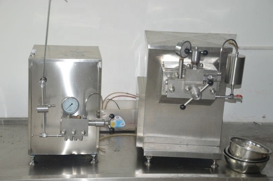1.5 KW Homogeneizador de laboratorio para la industria láctea Producción a pequeña escala 755*520*935mm