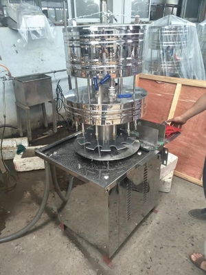 Máquina de llenado de botellas de 2000BPH para bebidas carbonatadas en botellas de plástico y vidrio PET