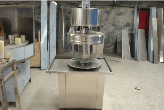 Relleno de agua de botella semiautomático fácil de usar para llenar leche y fácil de operar