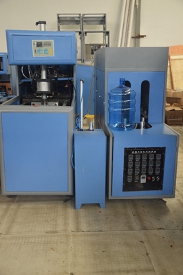 Planta de fabricación de plástico semiautomático 20 litros de agua barril soplado moldeado máquina