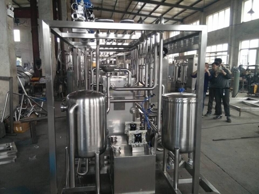 Pasteurizador de leche tipo placa de 2000L/H con tiempo de esterilización personalizable de 15-30 segundos