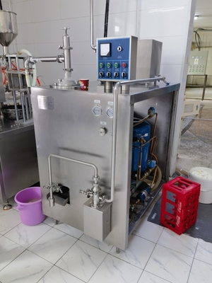 Congelador de helados duros continuos de 150L/H para producción en volumen