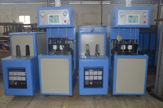 Moldeado por soplado de estiramiento Tipo HZ880 Máquina de moldeado por soplado de botellas de PET para procesamiento de plástico