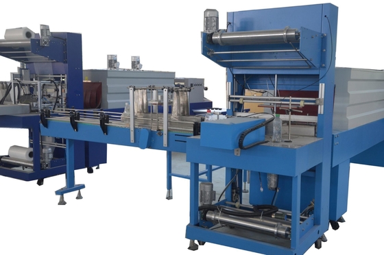 Máquina de envasado de botellas de jugo totalmente automática para la línea de producción de granjas