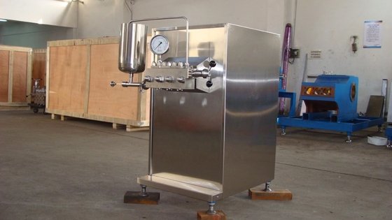 Homogeneizador de alta presión para la homogenezación de la leche en una planta de fabricación de helados