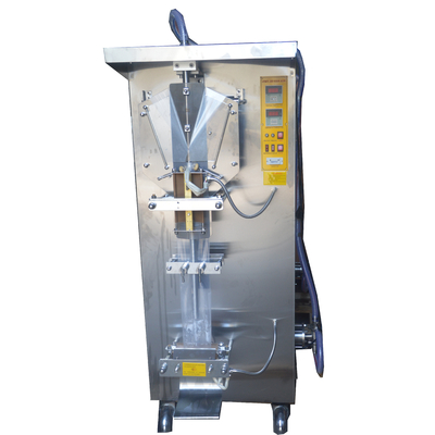 Máquina compacta y portátil de llenado de agua de sachet 2200b/h para un transporte fácil