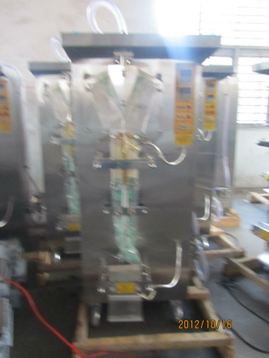 220V/380V Tensión 2200 bolsas/hora Máquina de bolsas de agua para embalaje de jugos