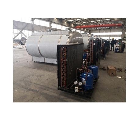 En el caso de las instalaciones de procesamiento de leche, el tanque de refrigeración de leche de acero inoxidable tiene una capacidad de 500 kg.