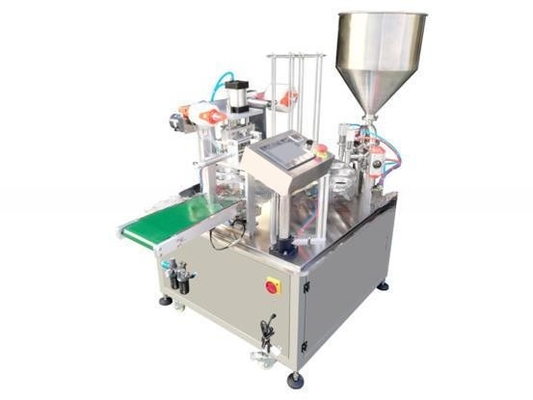 Máquina de llenado y sellado de jugo de copa rotativa de 2 agujeros para línea de embalaje de capacidad 380 KG