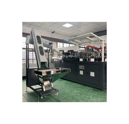 80kN fuerza de sujeción 40kW potencia automática completa 6 cavidad 600ml botella soplado moldeo máquina