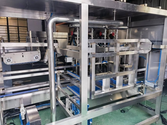 Linea de llenado de agua embotellada en botellas Tipo de embalaje 20L Grado automático Automático