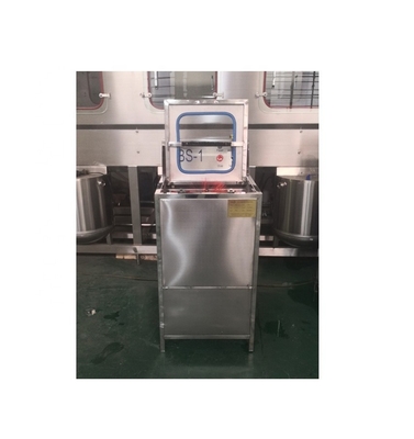 Máquina para cubrir la lavadora de botellas de plástico de 120 kg para fabricación