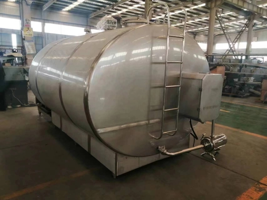 En el caso de las instalaciones de procesamiento de leche, el tanque de refrigeración de leche de acero inoxidable 2 mm/2,5 mm de espesor