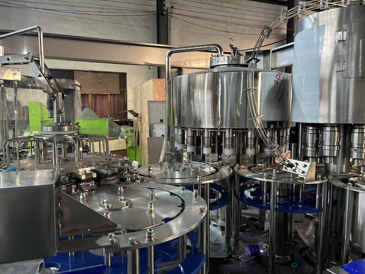 Embalaje de vidrio 8 cabezas máquina de llenado para líquido 100-1000 ml operación rápida y fácil