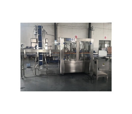 110v/220v/380v/440v/480v Máquina de llenado de botellas de agua mineral para envasado de vidrio de tensión