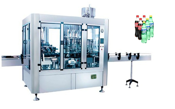 Máquina de llenado y tapón de enjuague isobárica para llenar bebidas carbonatadas embotelladas en PET Unidad 3 en 1 10000 bph